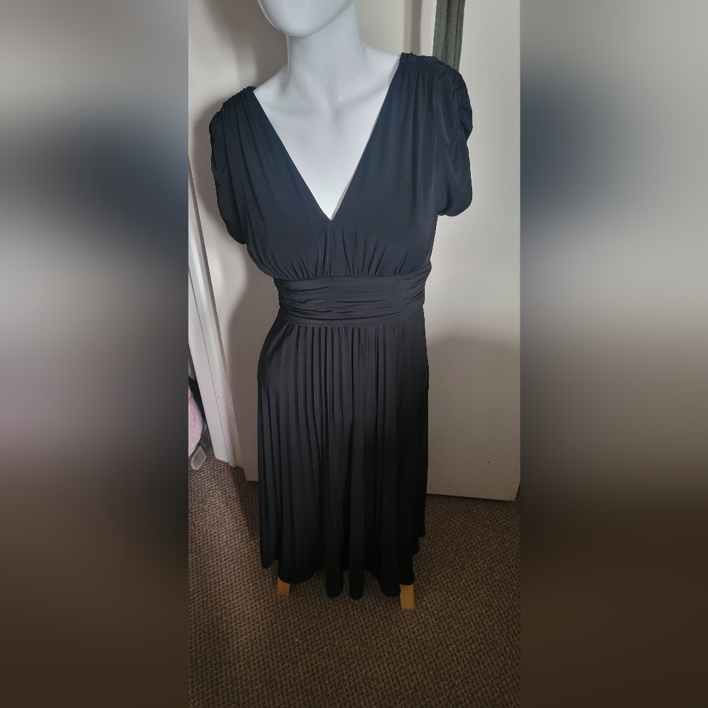 Suzi Chin for Maggy Boutique Black Midi Dress